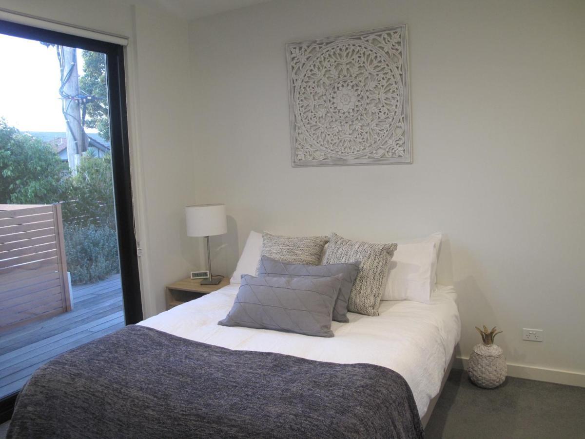 Modern 3 Bedroom Apt With Free Parking, Netflix, Wifi & Welcome Wine By Bnb Pro Melbourne Ngoại thất bức ảnh